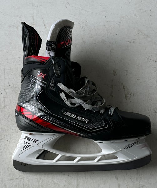 Used Bauer Extra Wide Width Size 8 Vapor 2X Hockey Skates