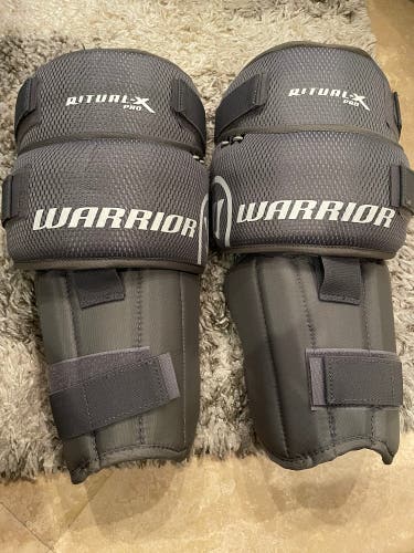 Warrior hockey goalie knee guards