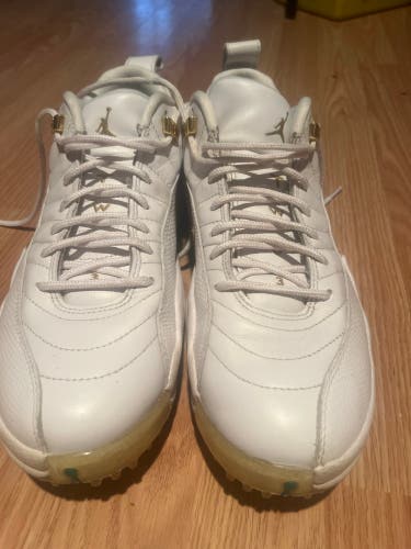 Men's Size 9.5 Air Jordan Gold/White Golf Shoes!