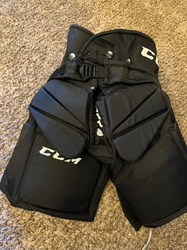 CCM Hockey Goalie Pants Intermediate small
