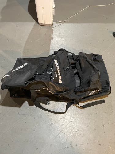 Vaughn V10 Pro Goalie Bag