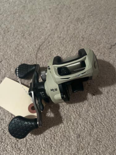 Used Lew's American Hero Fishing Reel