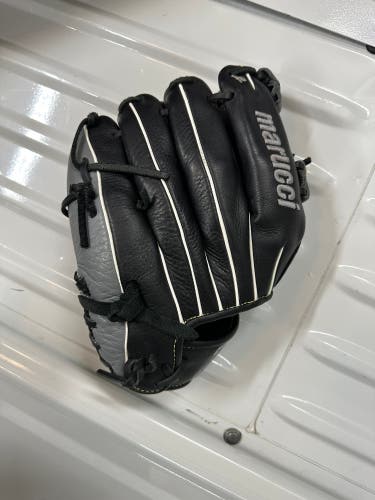 Used 2020 Right Hand Throw 11.5" Oxbow Baseball Glove