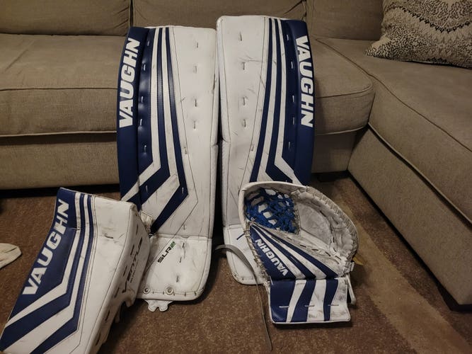 Used 30" Vaughn Regular Ventus SLR 2 Goalie Full Set