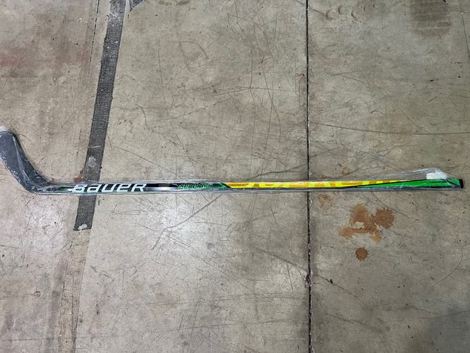 New Right Handed P92M Pro Stock Supreme UltraSonic Hockey Stick