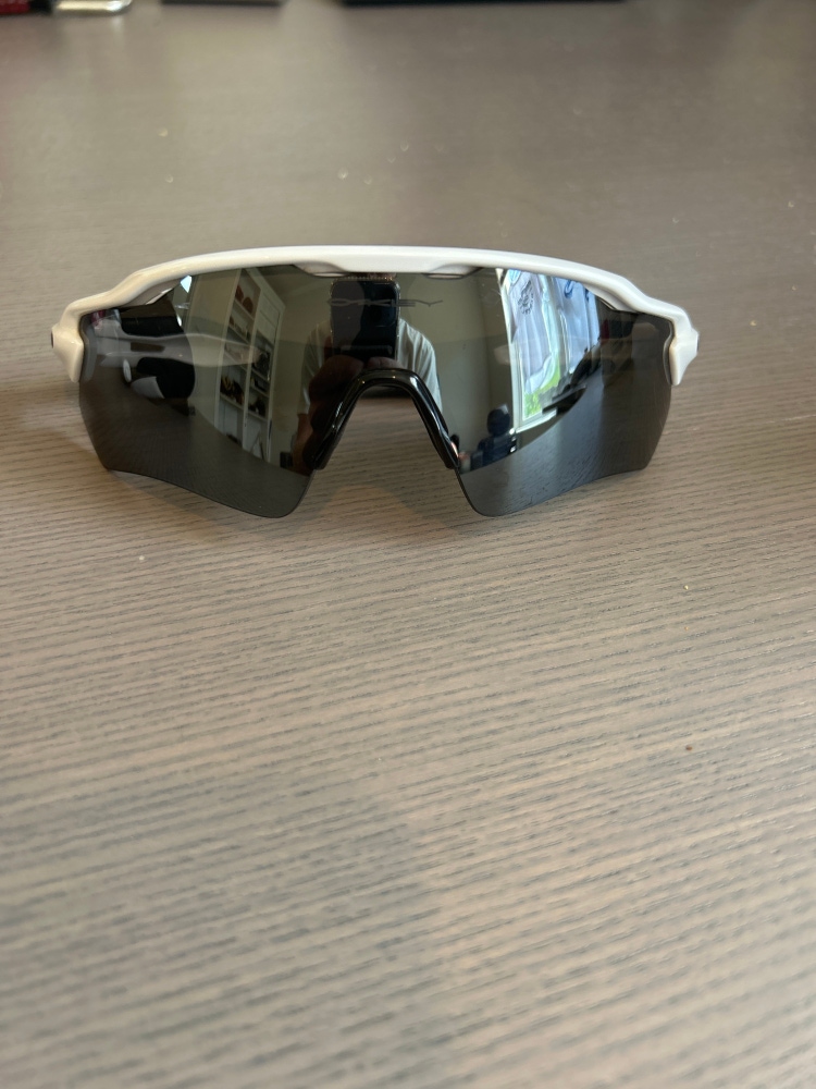 Men's One Size Fits All Oakley Radar EV Sunglasses