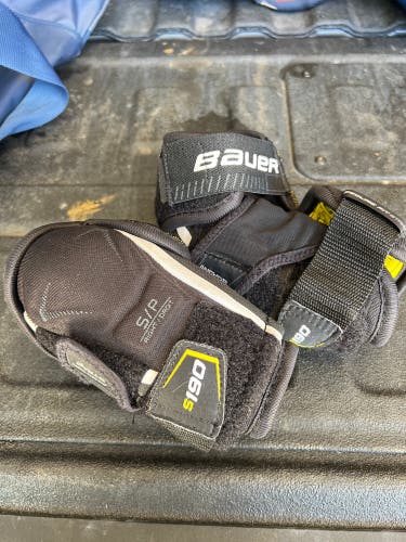 New Small Bauer Supreme 190 Elbow Pads