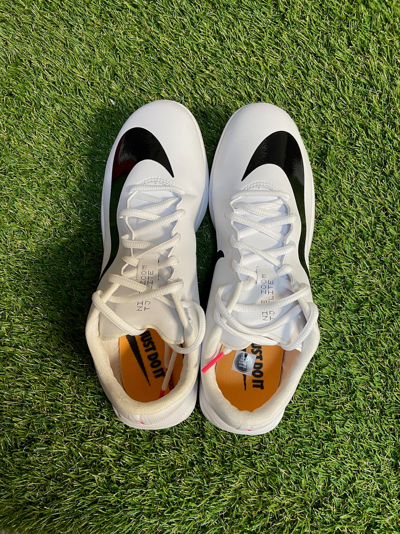Nike Triple Jump Elite 2 Track & Field White Black Spikes AO0808-101 Size 4 Nike Triple Jump Elite 2 Track & Field White Black Spikes  main image 4