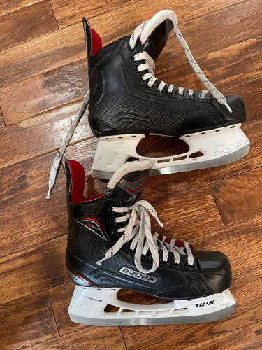 Used Bauer Regular Width Size 6 Vapor X400 Hockey Skates