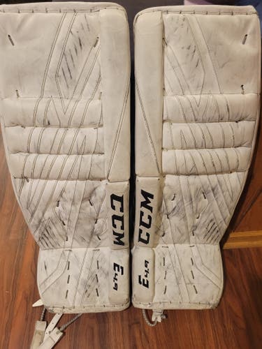 Used 29" CCM Extreme Flex E4.9 Goalie Leg Pads