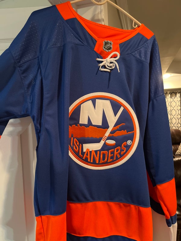 NHL New York Islanders Jersey sz 12m – Me 'n Mommy To Be