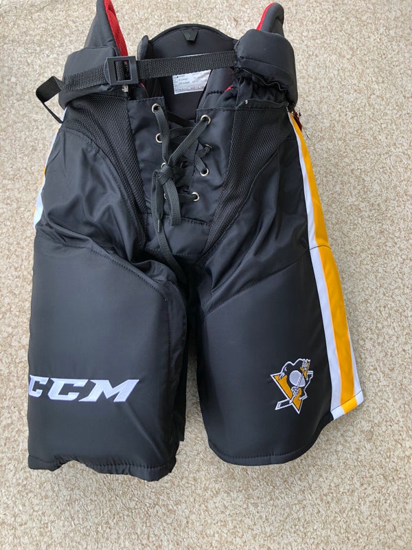 Senior New Medium CCM HP45 Hockey Pants Pro Stock
