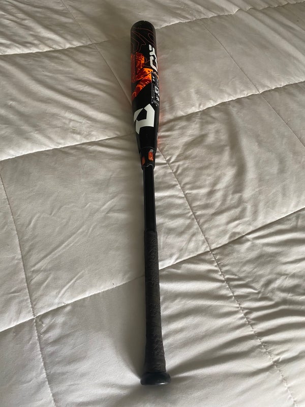 Easton MAKO BEAST Senior League Baseball Bat: SL17MK10B 32 22 oz