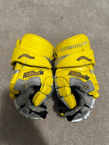 Warrior Mac Daddy II Lacrosse gloves