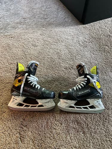 Bauer 3s hockey skates
