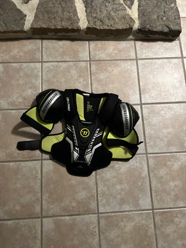 Warrior DX Pro Hockey Shoulder Pads