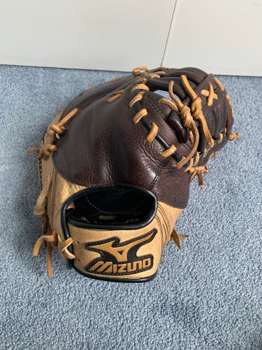 First Base 12.5" Mizuno World Win Baseball Glove