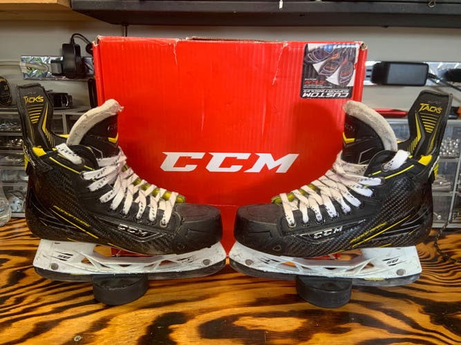 CCM Super Tacks Hockey Skates size 4.5