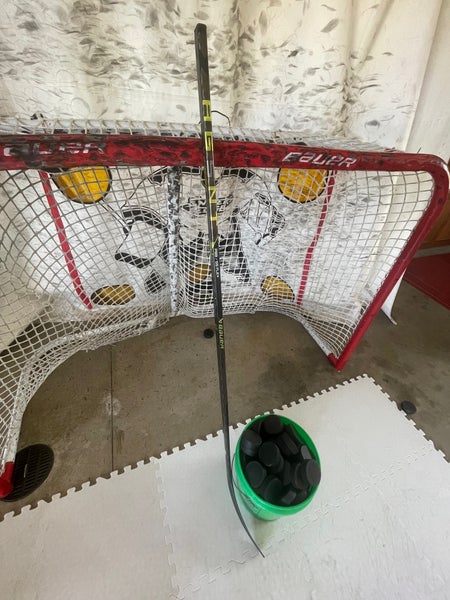 Bauer Ag5nt Sr. Hockey Stick - BEHIND THE MASK