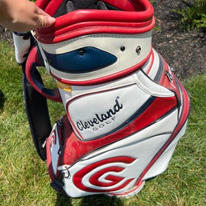 Used Cleveland Tour Staff Bag