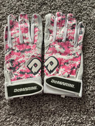 New XL DeMarini Batting Gloves