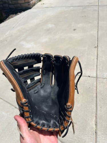 2022 Infield 12" A2K Baseball Glove