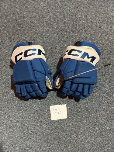 Game Used Blue CCM HGTKPP Pro Stock Gloves Colorado Avalanche #68 14”