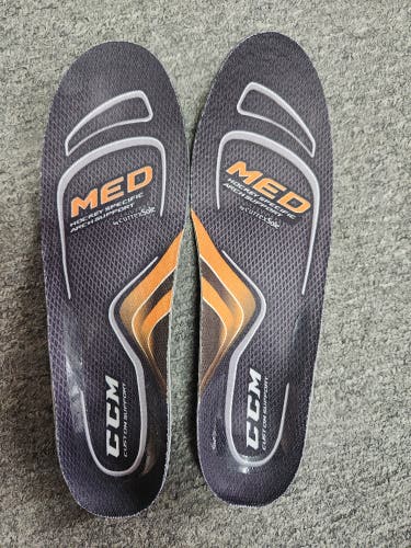 New CCM hockey skate insoles medium arch Size Large