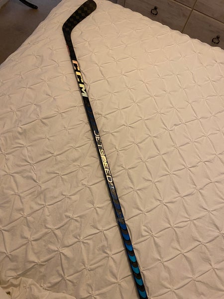 Used Junior CCM Right Handed JetSpeed FT5 Pro Hockey Stick P29
