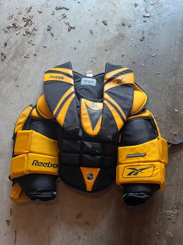 Used Small Reebok Goalie Chest Protector