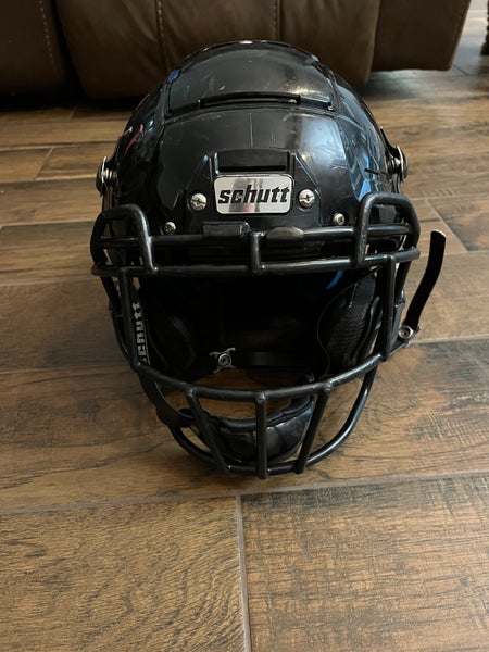 Used Large Schutt F7 Helmet