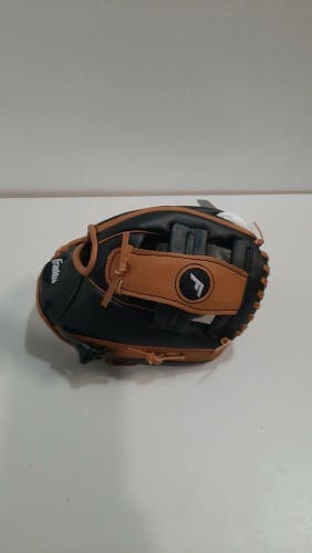 Franklin Ready to Play Fielding Baseball Mitt size 9.5 In left hand right hand t