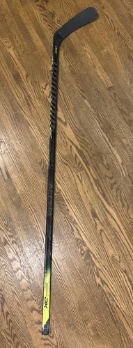 Senior Used Right Handed Warrior Alpha DX Hockey Stick W03