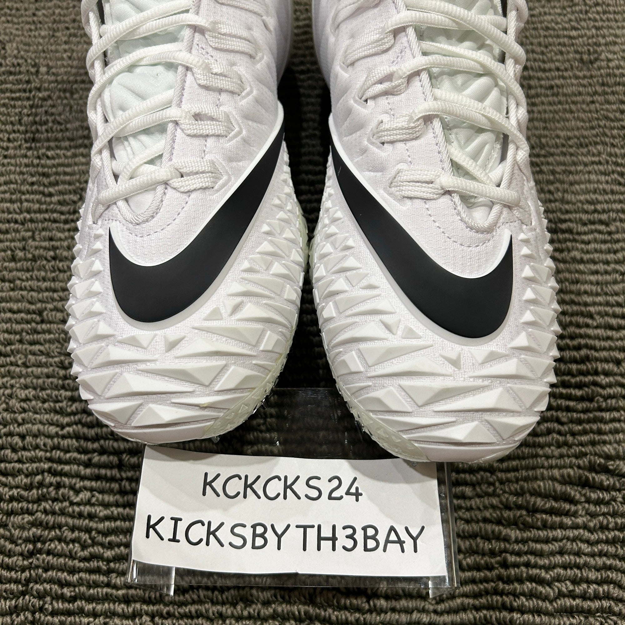 Size 12.5 Nike Force Savage Pro Football Cleats White/Black NEW AJ6605-101 Sold* Nike Force Savage Pro TD Football Lineman Cleats White  main image 3