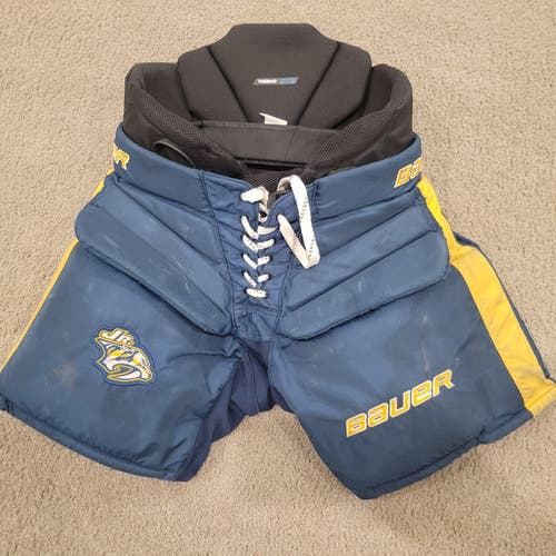 Senior Used Small Bauer Hockey Goalie Pants