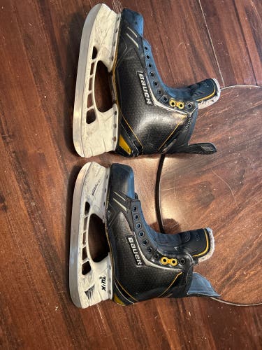 Used Bauer Regular Width   Size 10 Supreme One.9 Hockey Skates