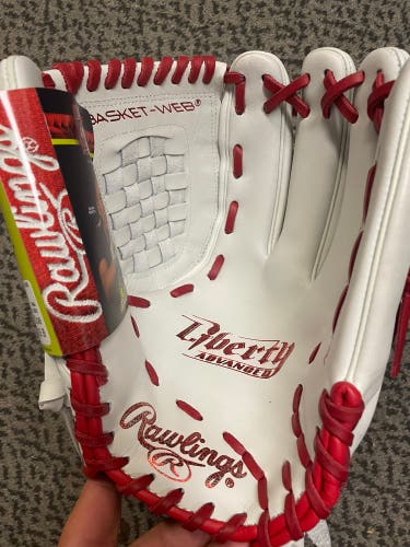 Rawlings Liberty Advanced 12.5” Softball glove