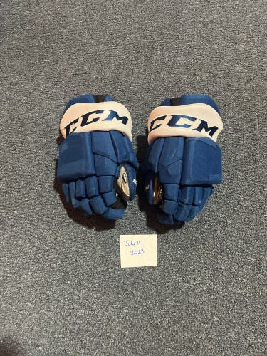 Game Used Blue CCM HGTKPP Pro Stock Gloves Colorado Avalanche #7 13”