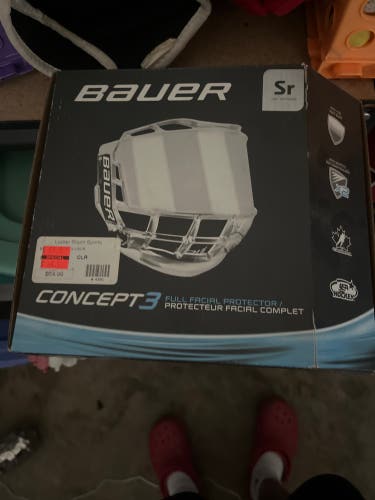 New Medium Bauer Concept 3 Full Shield