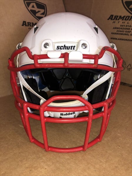 USED SCHUTT VENGEANCE Z-10 - SMALL - WHITE