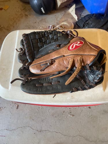 Left Hand Throw 11.5" Baseball Glove