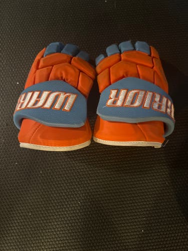 Warrior 14" Pro Stock Covert Pro Gloves