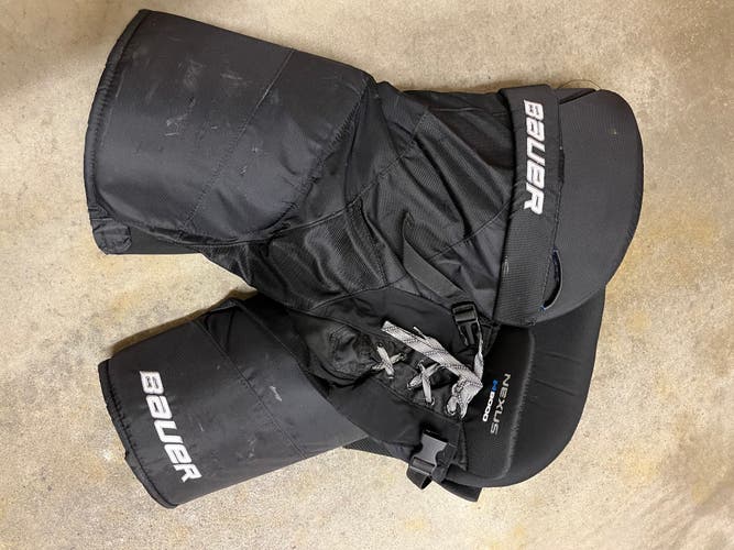 Senior Used XL Bauer Nexus N9000 Hockey Pants