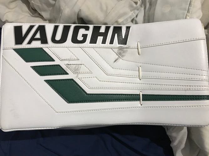 Used Vaughn Regular Velocity VE8 Pro Stock (Kahkonen)