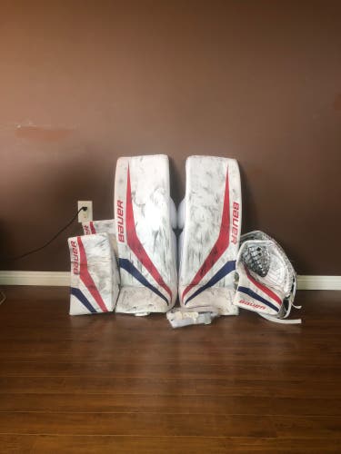 35" Bauer Hyperlite Goalie Leg Pads