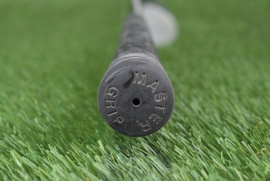 MG MASTER GRIP GOLF THE GREAT ESCAPE WEDGE 35.5” W/ MASTER GRIP