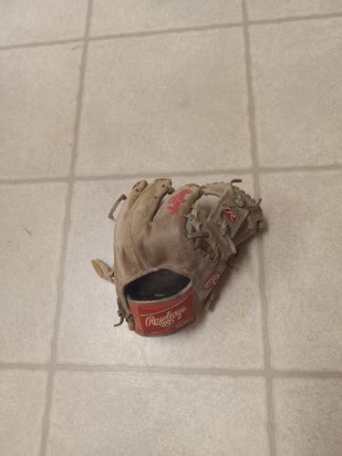 Used 2017 Rawlings Right Hand Throw Infield Heart of the Hide Baseball Glove 11.5"