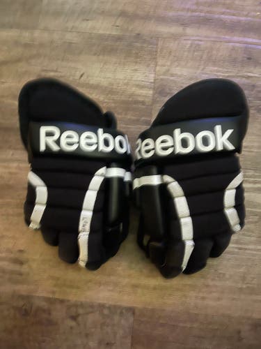 Reebok 9" Gloves