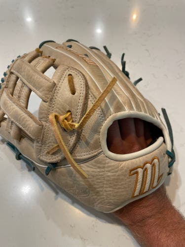 Marucci Oxbow Outfield 12.5" Baseball Glove
