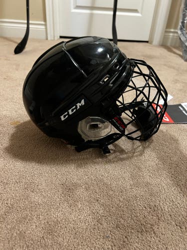 New Medium CCM Pro Stock Tacks 910 Helmet